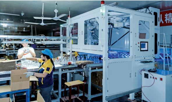 Japanese glass industry- cold-end glass bottle picker standard solution four